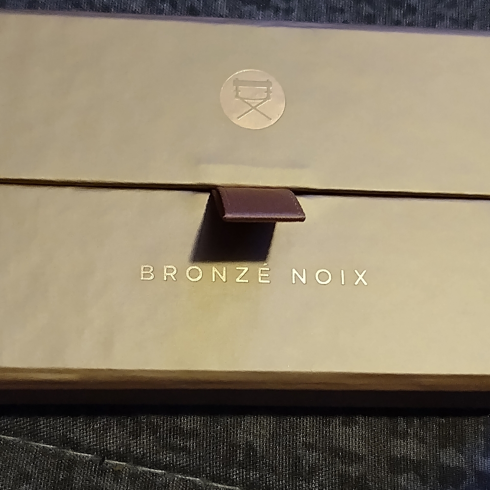 Bronzer - Picture 3 of 4